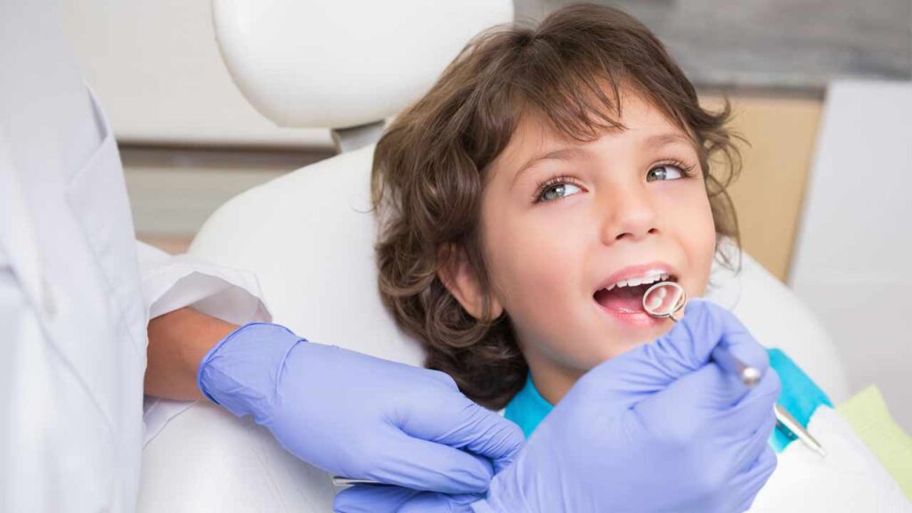 مراقبت های پیشگیرانه دندانپزشکان کودکان